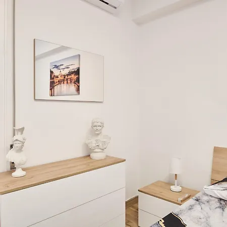 Trastevere St House Rome