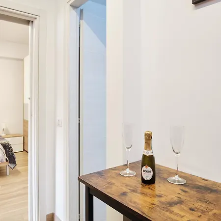 Trastevere St House Rome